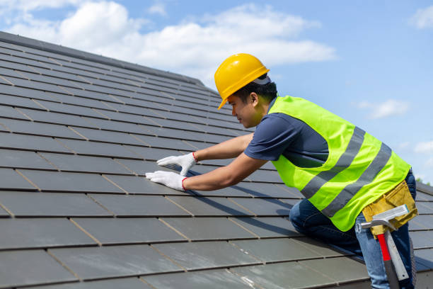 Best Commercial Roofing Services  in Clintonville, WI